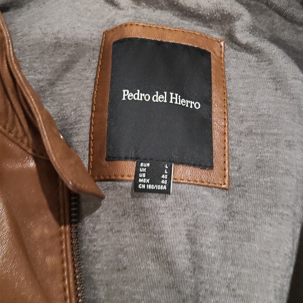 Premium leather jacket - Picture 3 of 5